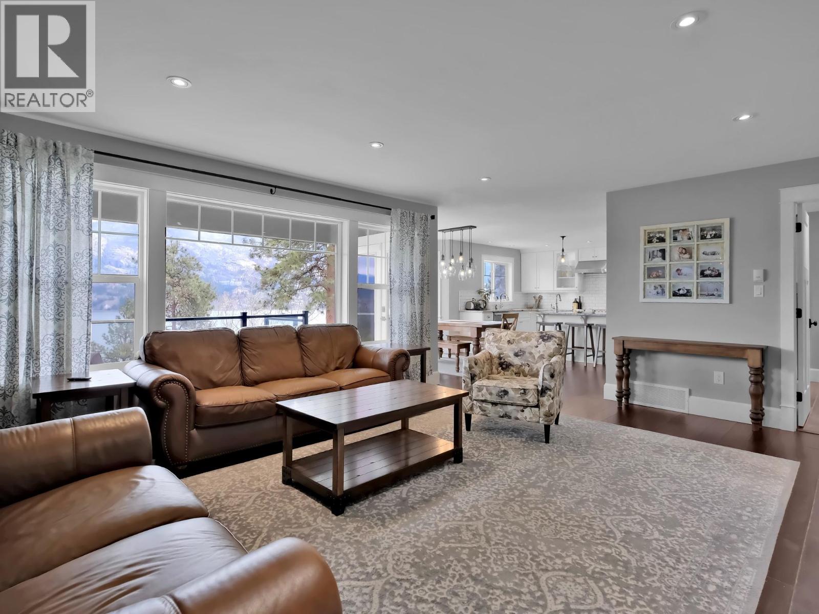 552 Pineview Drive, Kaleden, British Columbia  V0H 1K0 - Photo 14 - 10379163