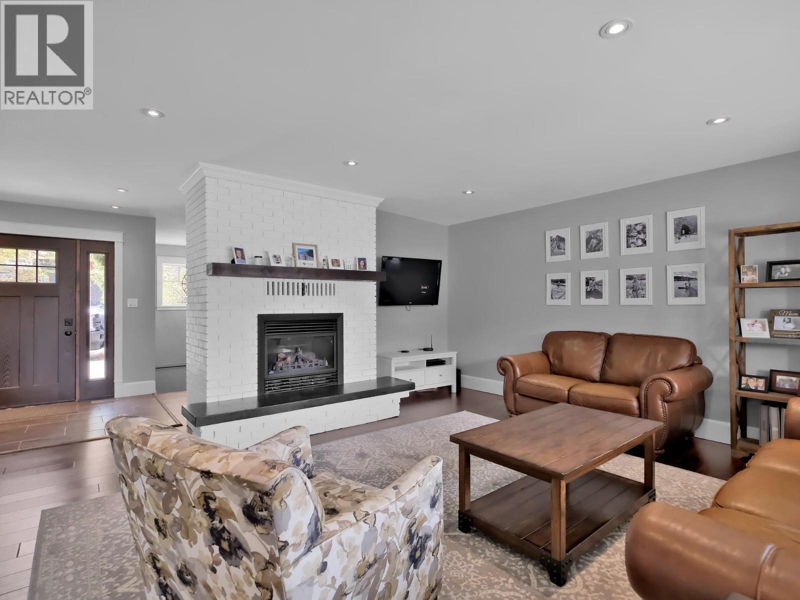 552 Pineview Drive, Kaleden, British Columbia  V0H 1K0 - Photo 15 - 10379163