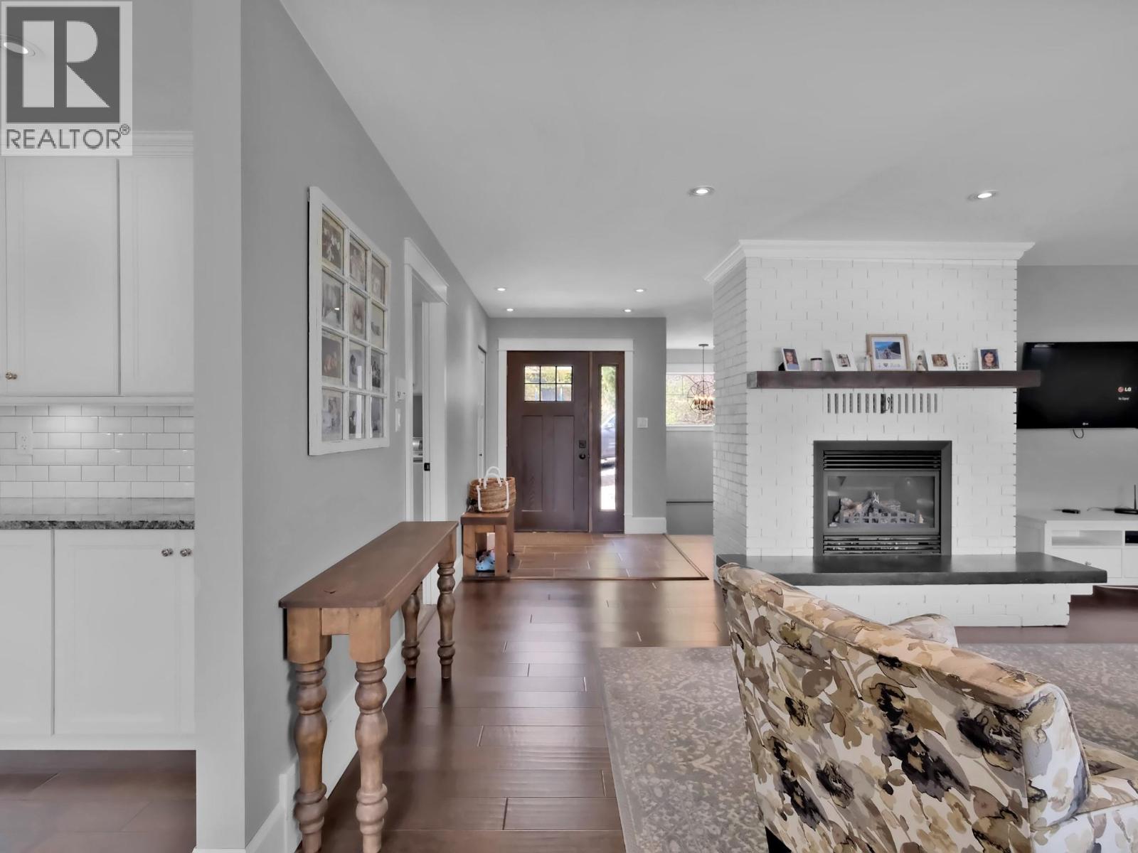 552 Pineview Drive, Kaleden, British Columbia  V0H 1K0 - Photo 16 - 10379163