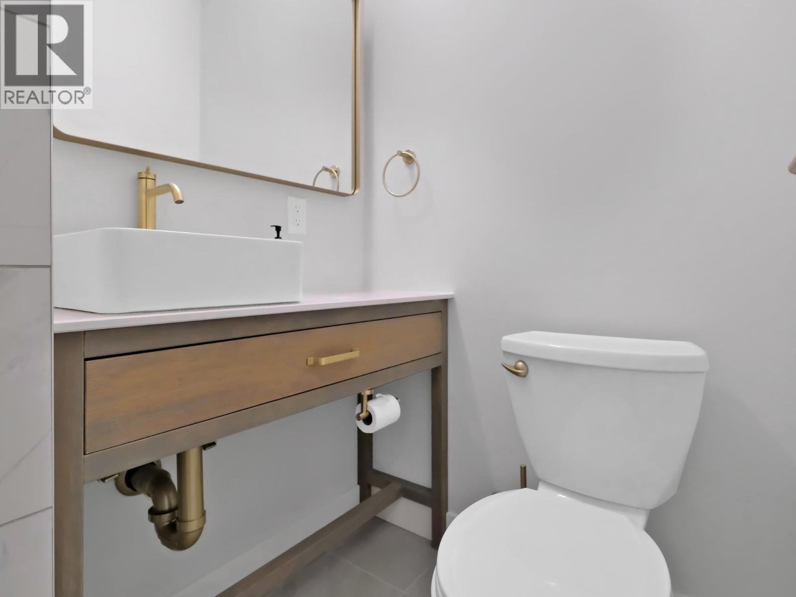 552 Pineview Drive, Kaleden, British Columbia  V0H 1K0 - Photo 32 - 10379163