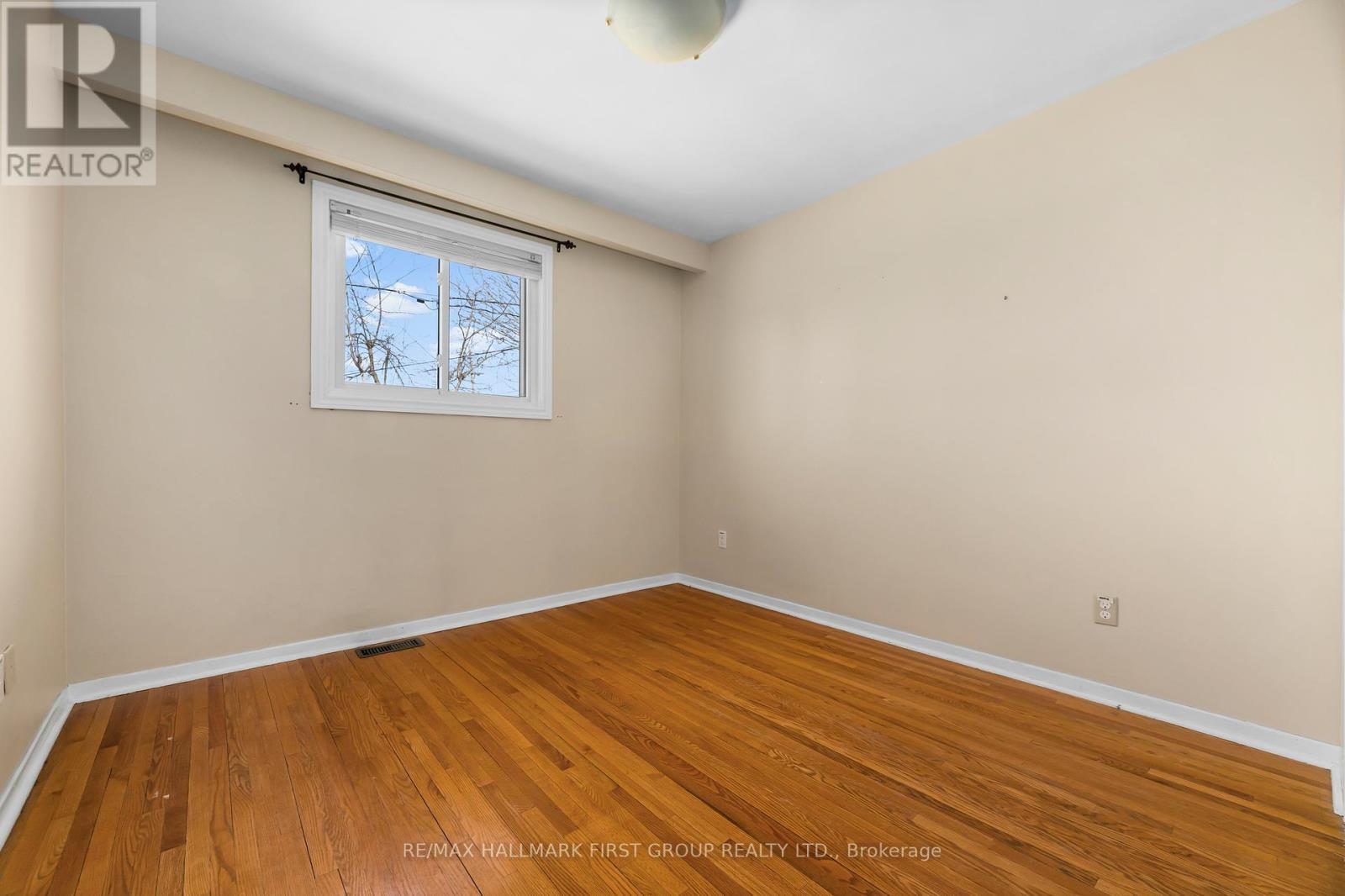 1456 Parkham Crescent, Pickering, Ontario  L1W 2Z2 - Photo 17 - E12875776