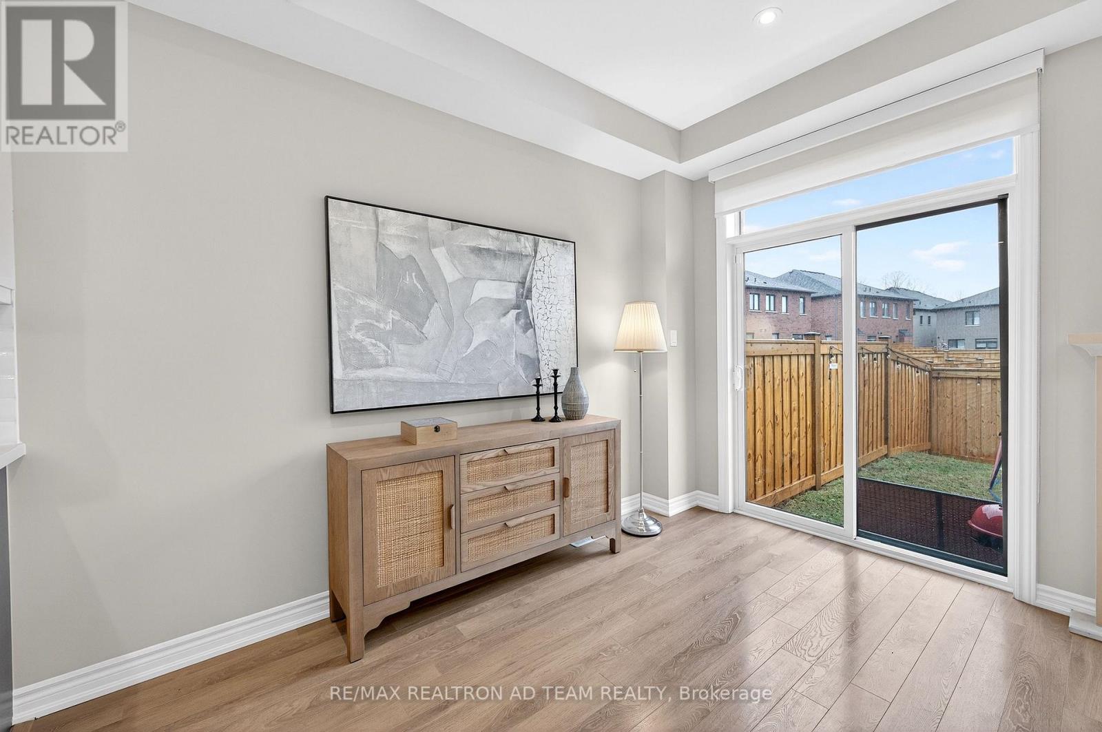 9 O'reilly Street, Whitby, Ontario  L1P 0N7 - Photo 11 - E12875782