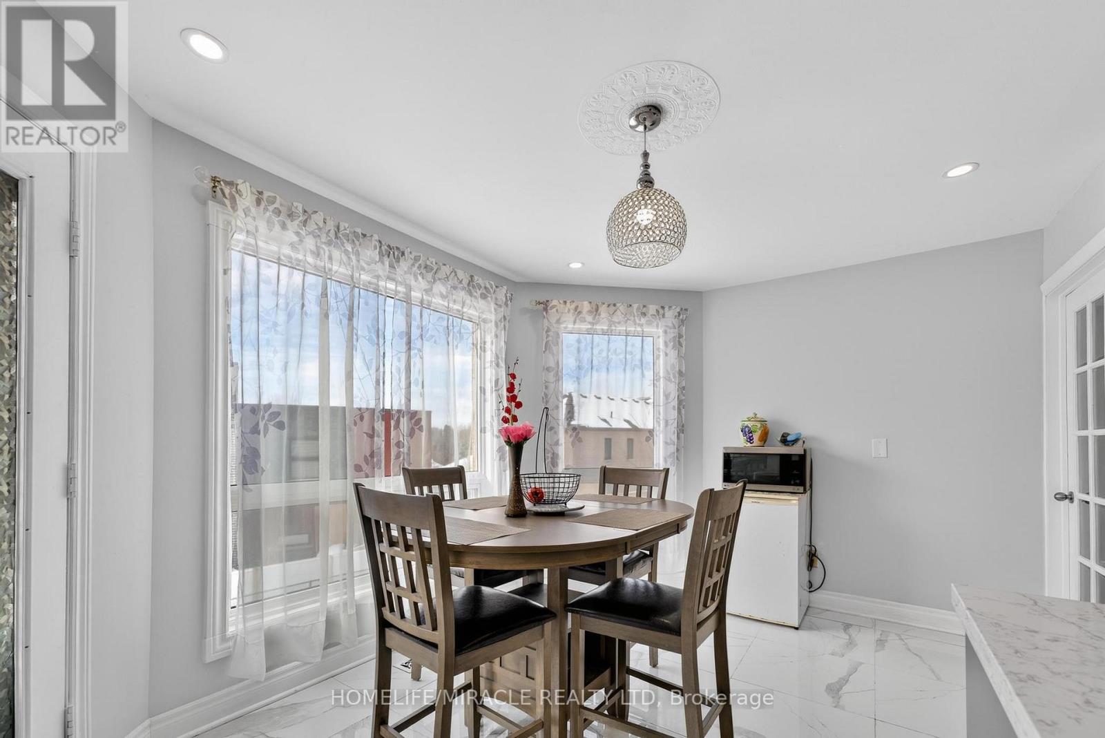 1002 Rambleberry Avenue, Pickering, Ontario  L1V 5Y3 - Photo 15 - E12875842