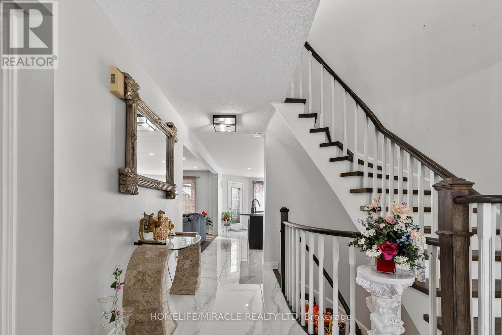 1002 Rambleberry Avenue, Pickering, Ontario  L1V 5Y3 - Photo 20 - E12875842