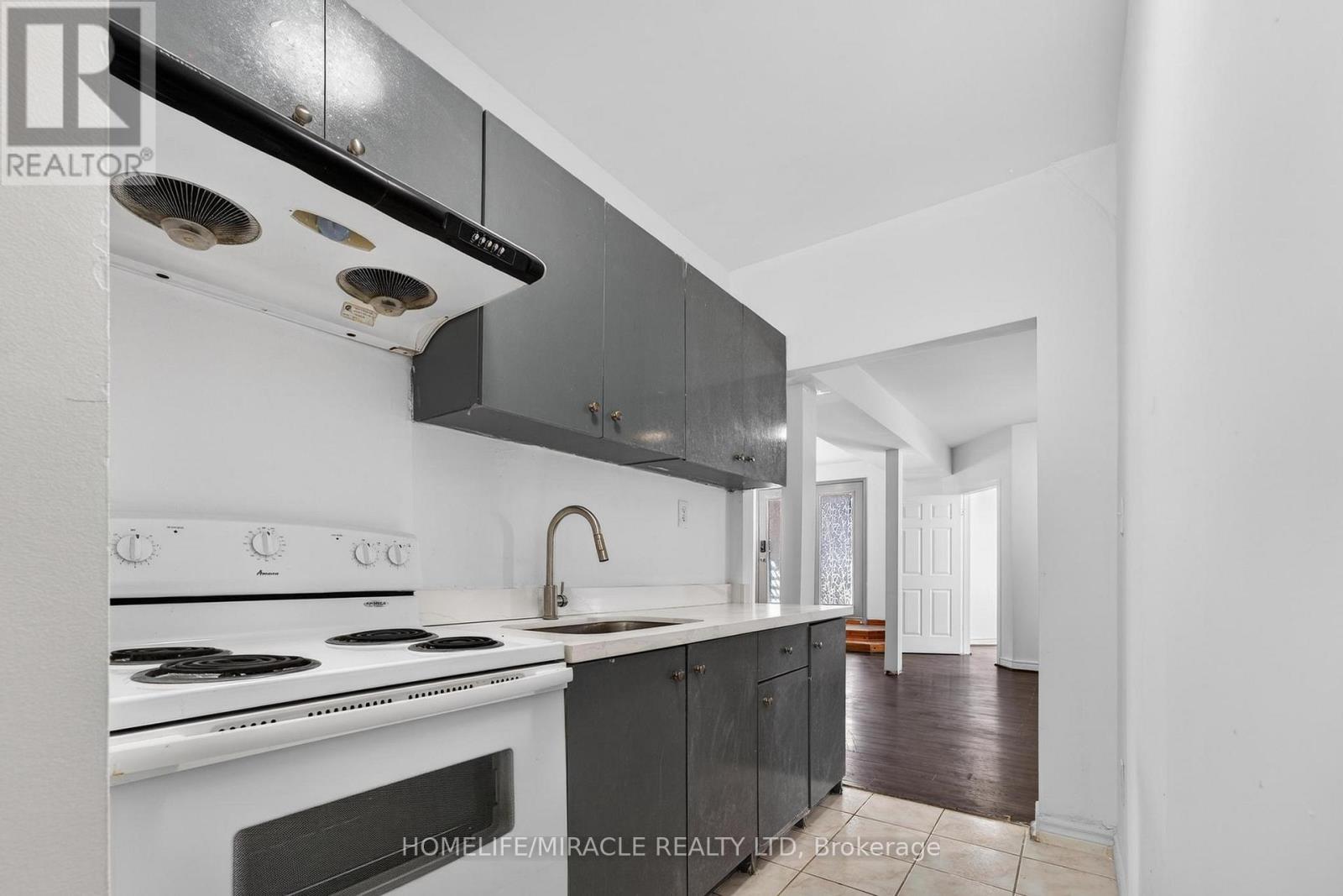 1002 Rambleberry Avenue, Pickering, Ontario  L1V 5Y3 - Photo 21 - E12875842