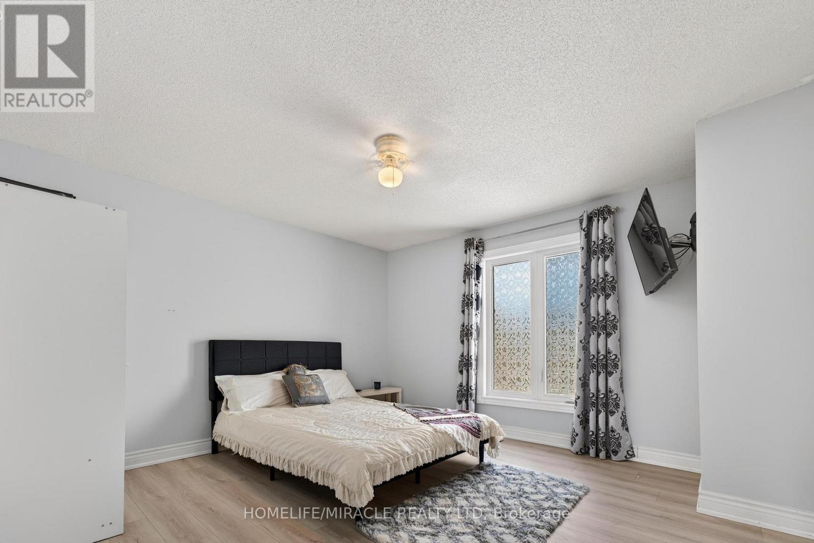 1002 Rambleberry Avenue, Pickering, Ontario  L1V 5Y3 - Photo 31 - E12875842