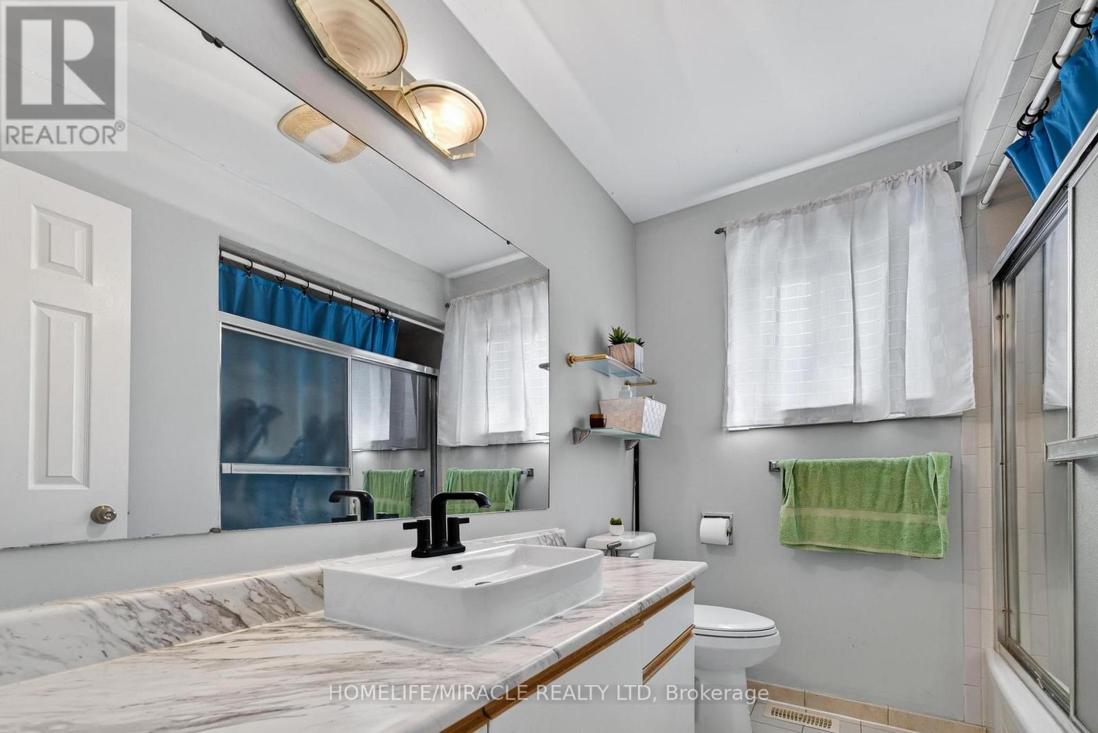 1002 Rambleberry Avenue, Pickering, Ontario  L1V 5Y3 - Photo 32 - E12875842