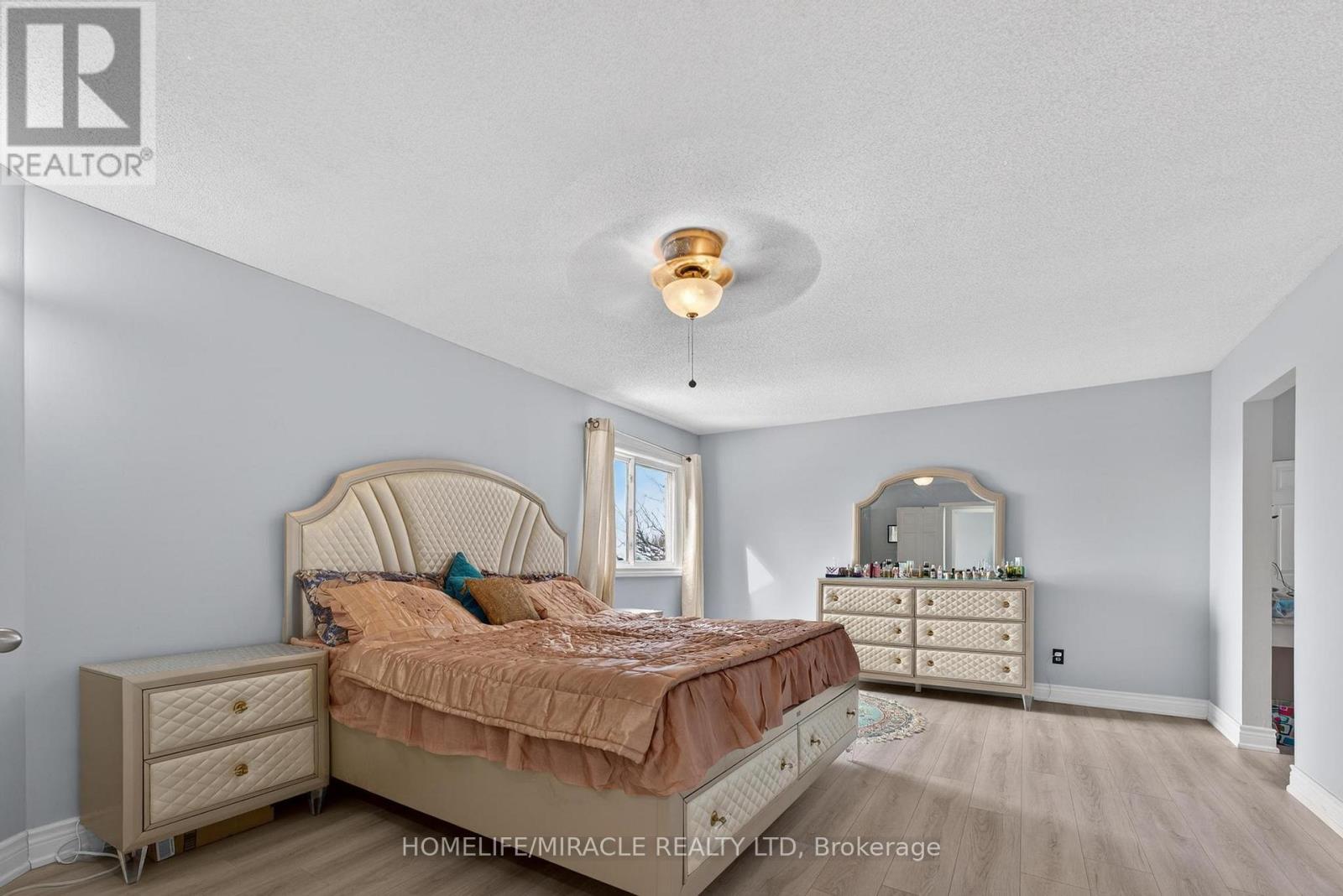 1002 Rambleberry Avenue, Pickering, Ontario  L1V 5Y3 - Photo 37 - E12875842
