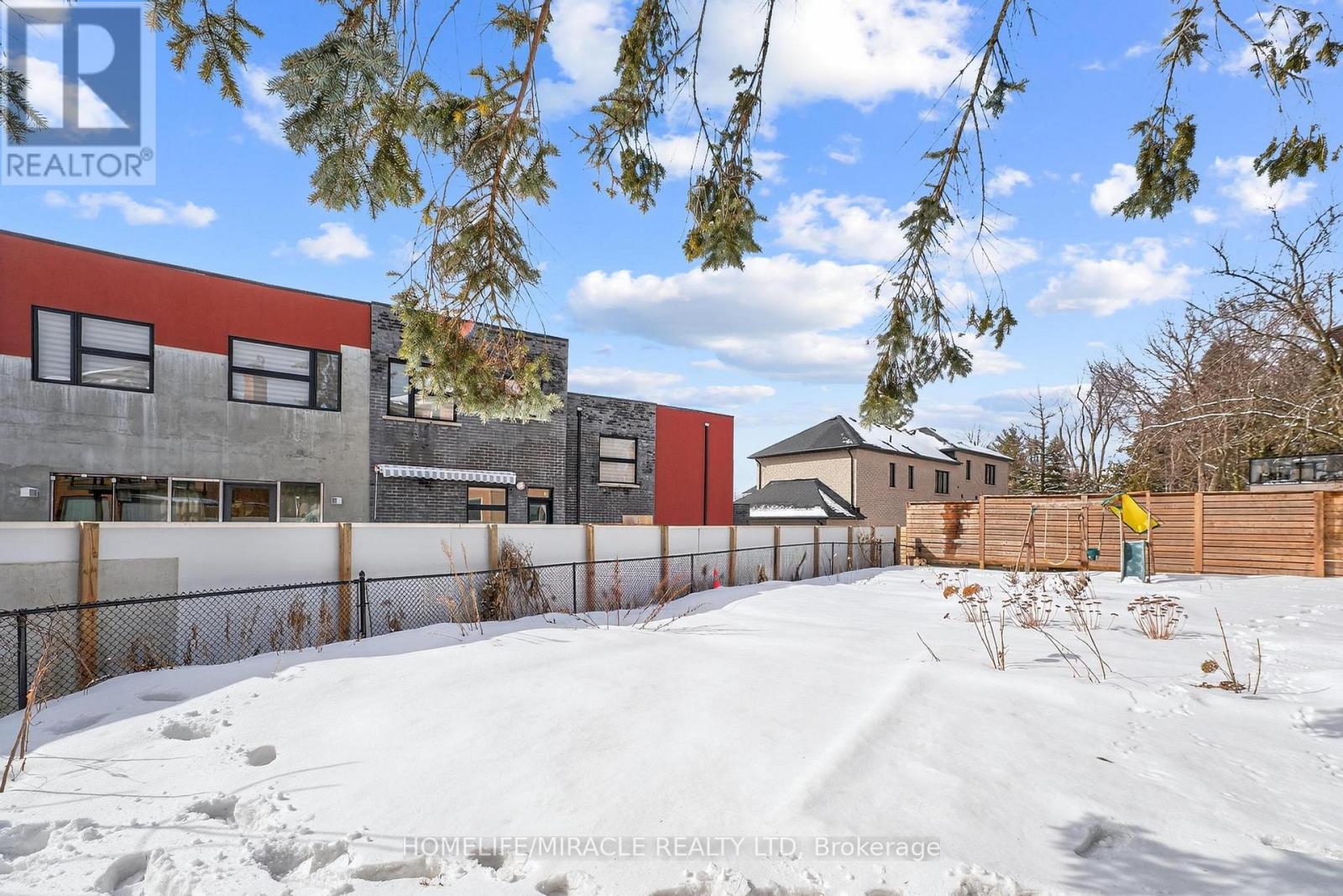 1002 Rambleberry Avenue, Pickering, Ontario  L1V 5Y3 - Photo 6 - E12875842