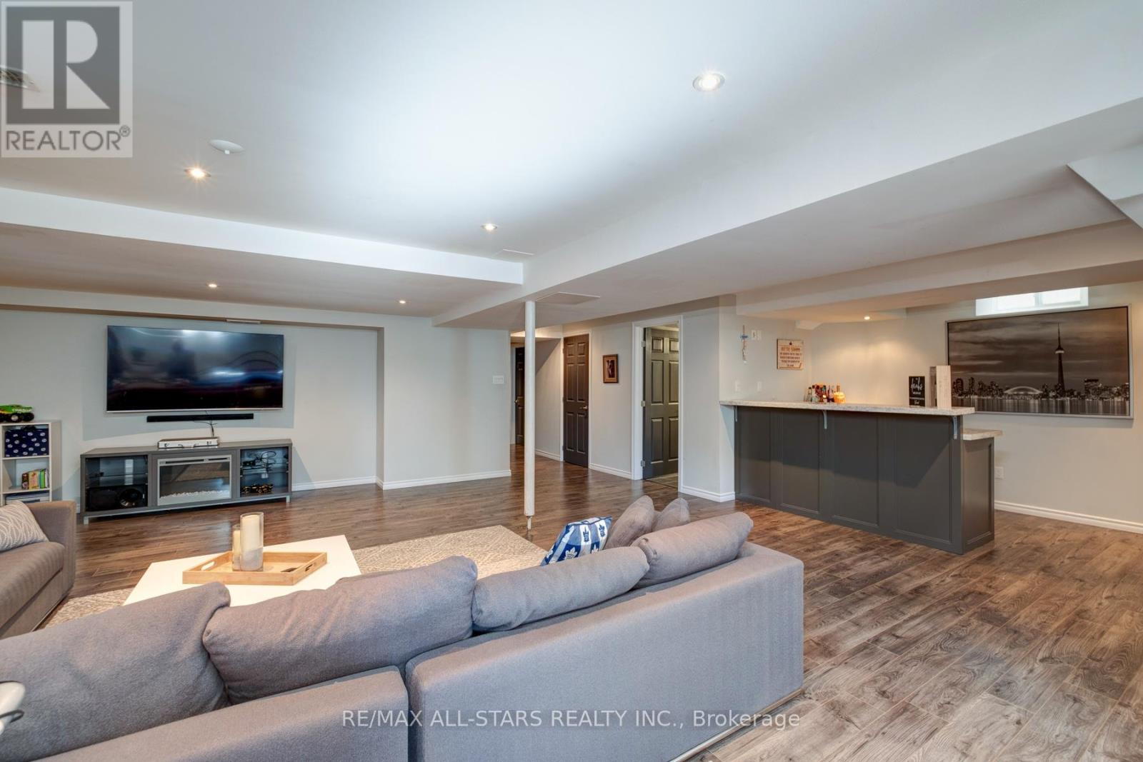 45 Jarrow Crescent, Whitby, Ontario  L1M 0H2 - Photo 40 - E12875866