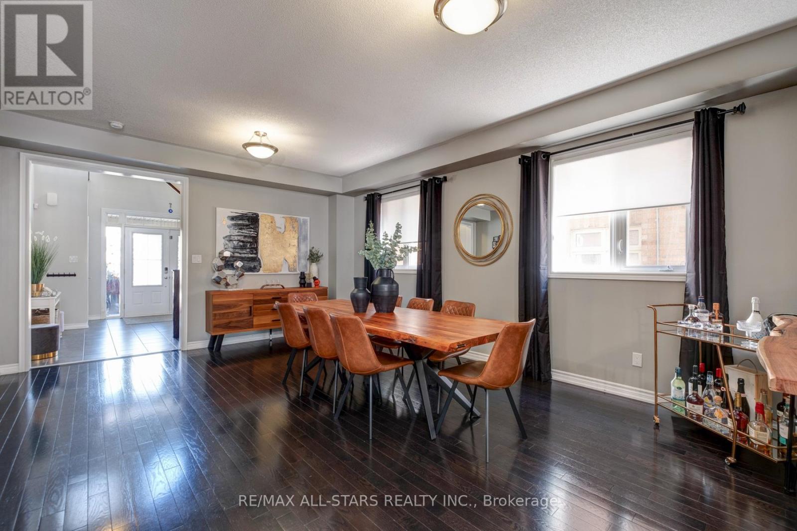 45 Jarrow Crescent, Whitby, Ontario  L1M 0H2 - Photo 9 - E12875866