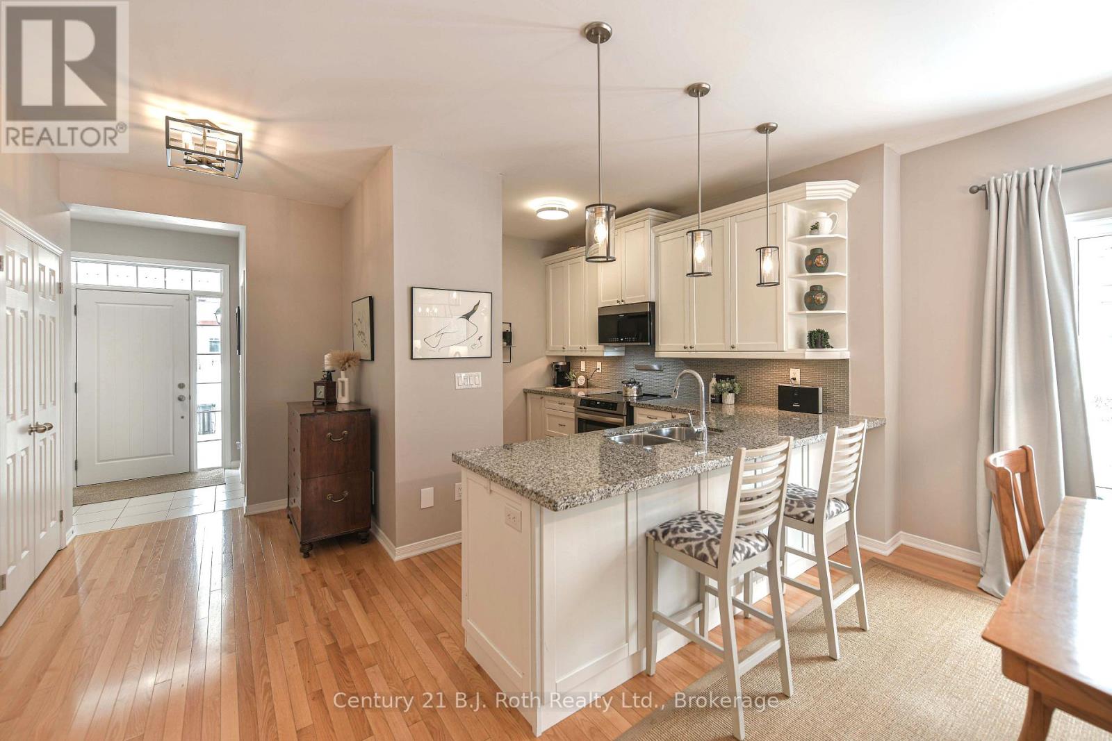 63 - 3319 Beach Club Boulevard, Severn (West Shore), Ontario  L3V 0E1 - Photo 12 - S12875820