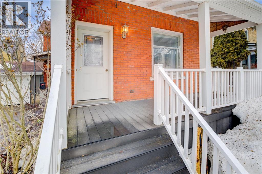 255 N Livingstone Avenue N, Listowel, Ontario  N4W 1P8 - Photo 4 - 40810915