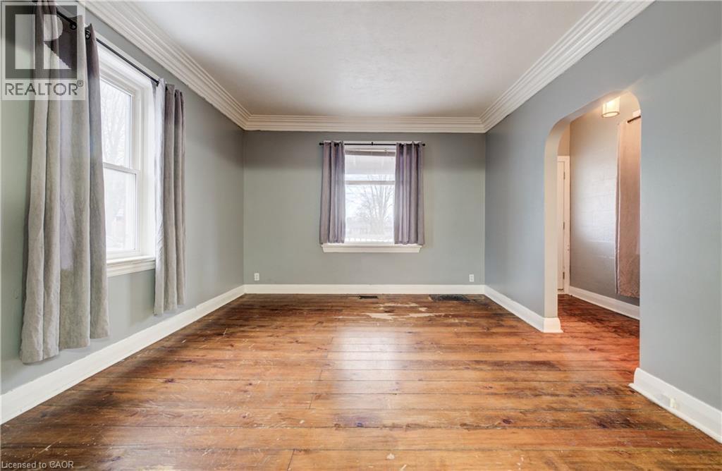 255 N Livingstone Avenue N, Listowel, Ontario  N4W 1P8 - Photo 9 - 40810915