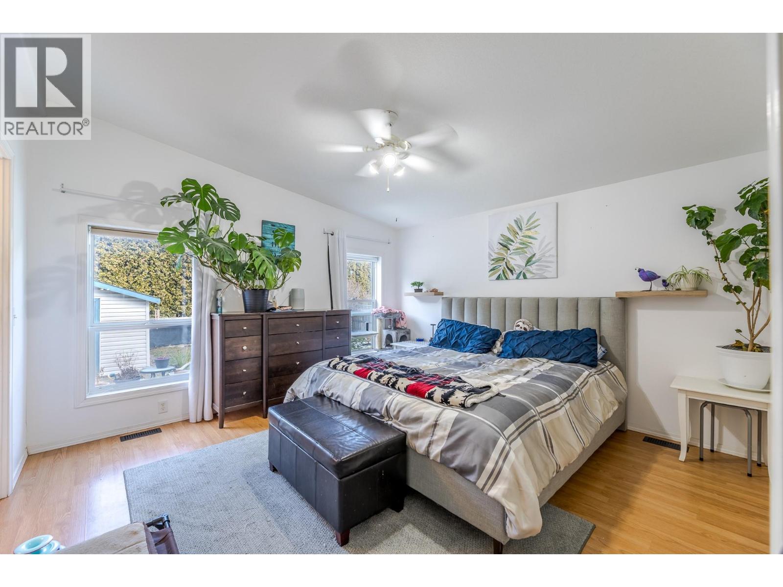 604 10th Avenue, Keremeos, British Columbia  V0X 1N3 - Photo 26 - 10379060