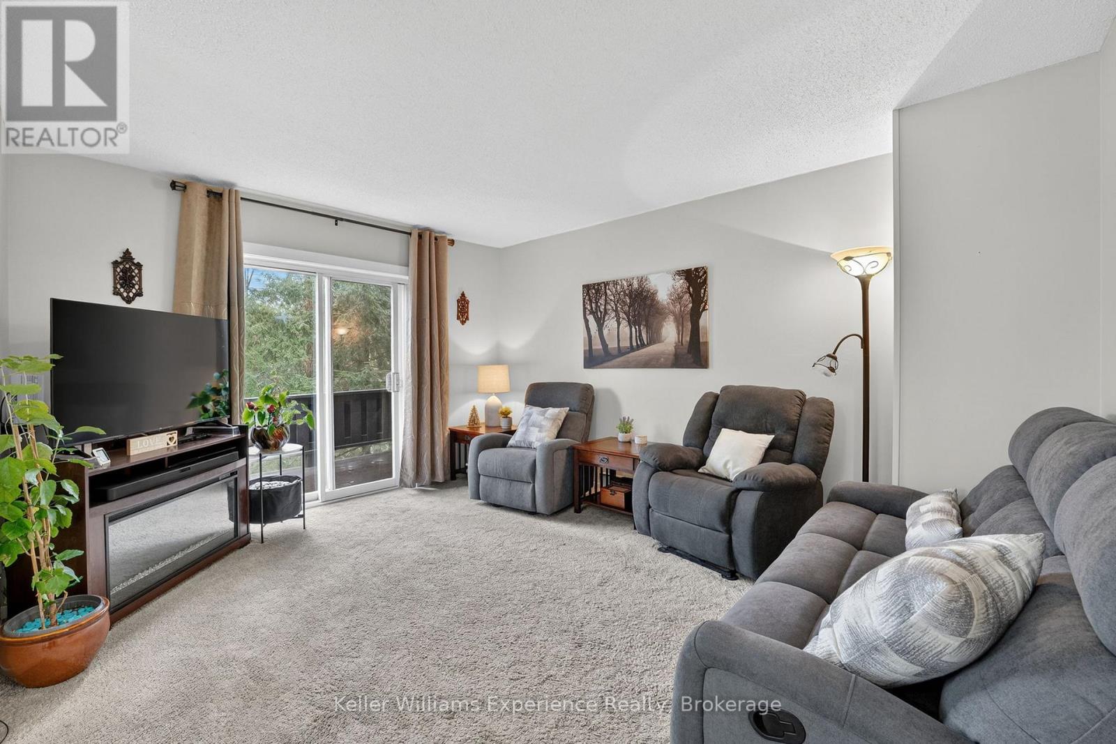 75 Southbank Drive, Bracebridge, Ontario  P1L 1G2 - Photo 8 - X12875760