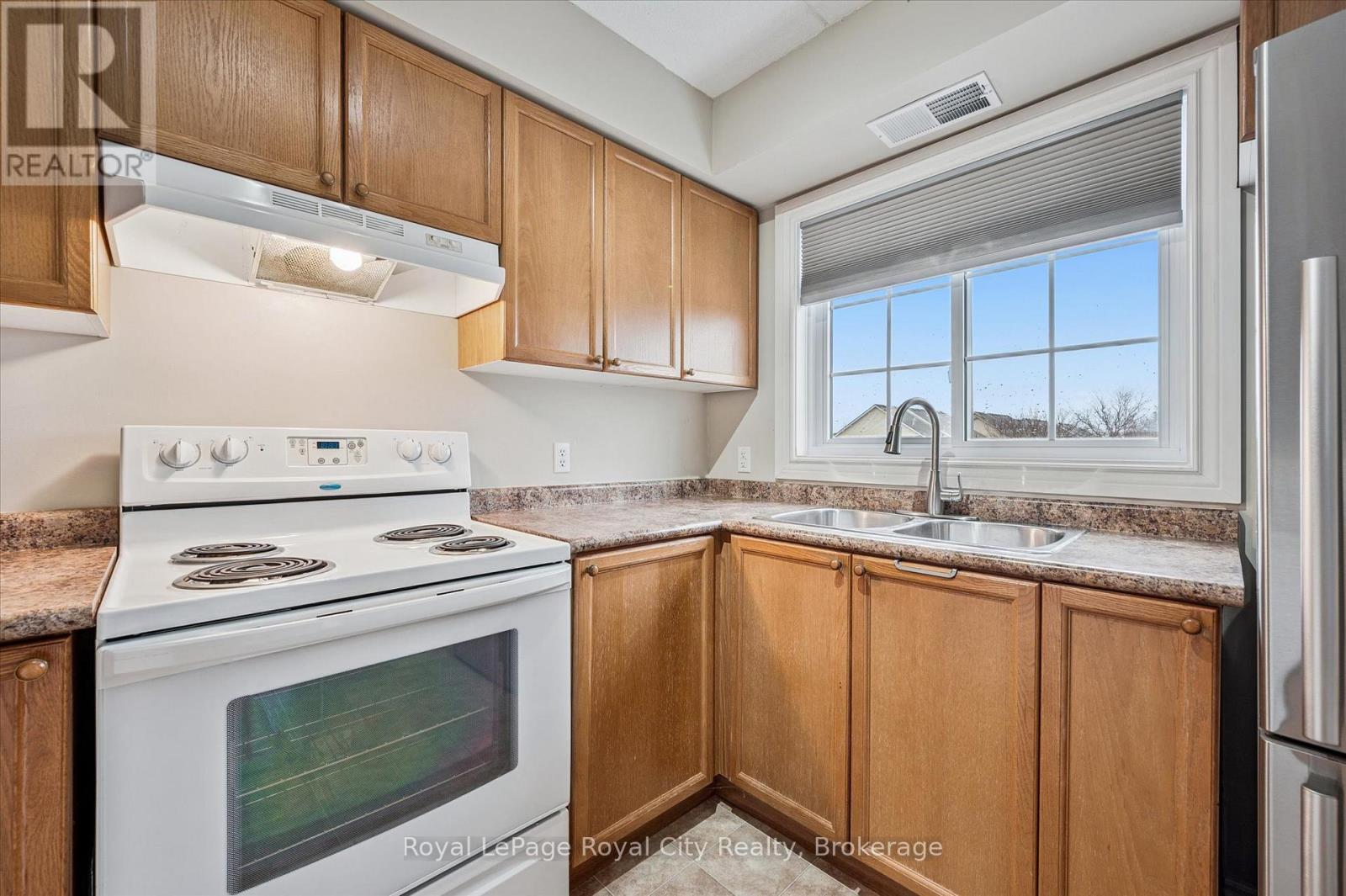 306 - 415 Grange Road, Guelph (Grange Road), Ontario  N1E 0C4 - Photo 11 - X12875786