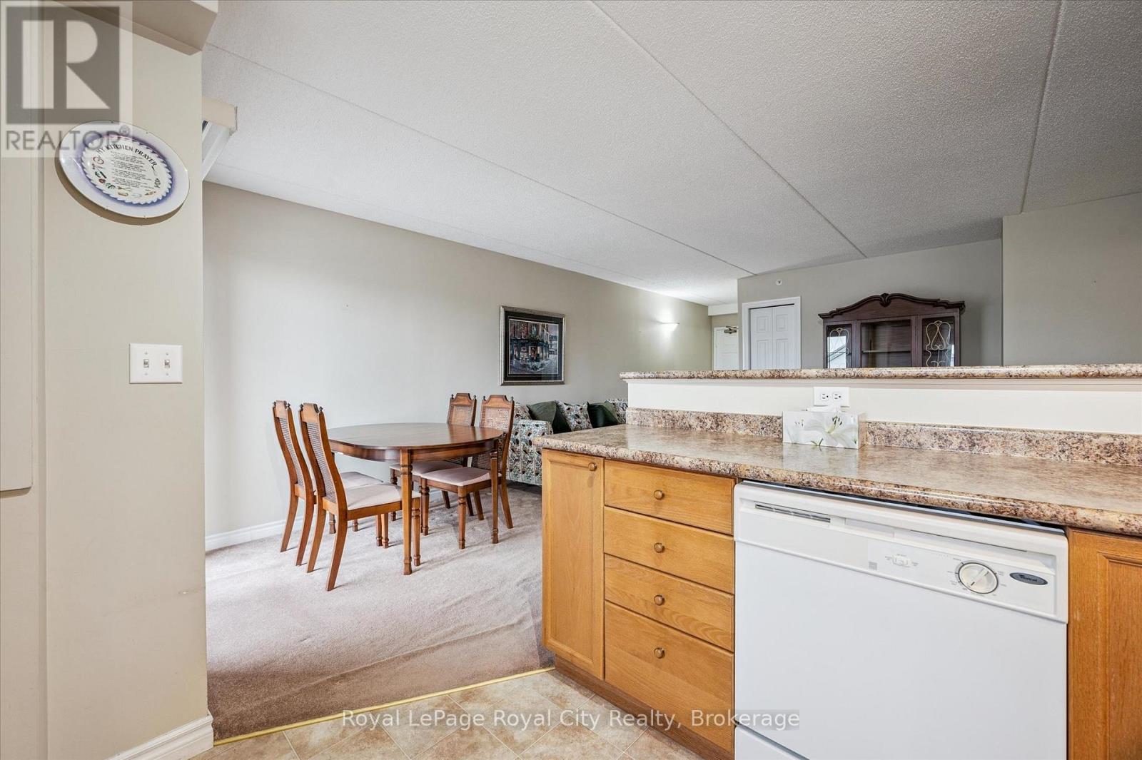 306 - 415 Grange Road, Guelph (Grange Road), Ontario  N1E 0C4 - Photo 13 - X12875786