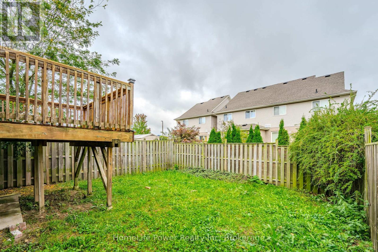 4 Darling Crescent, Guelph (Pineridge/westminster Woods), Ontario  N1L 1P9 - Photo 45 - X12875816