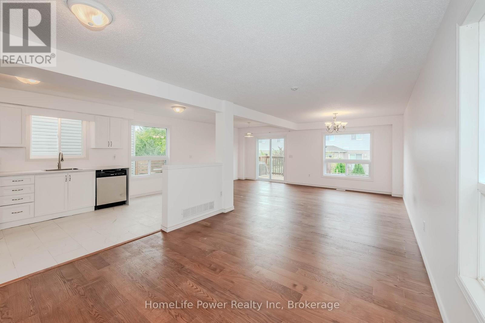 4 Darling Crescent, Guelph (Pineridge/westminster Woods), Ontario  N1L 1P9 - Photo 6 - X12875816