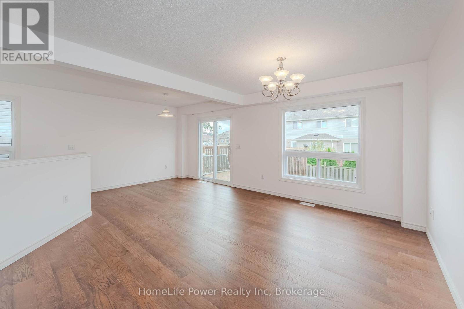 4 Darling Crescent, Guelph (Pineridge/westminster Woods), Ontario  N1L 1P9 - Photo 8 - X12875816