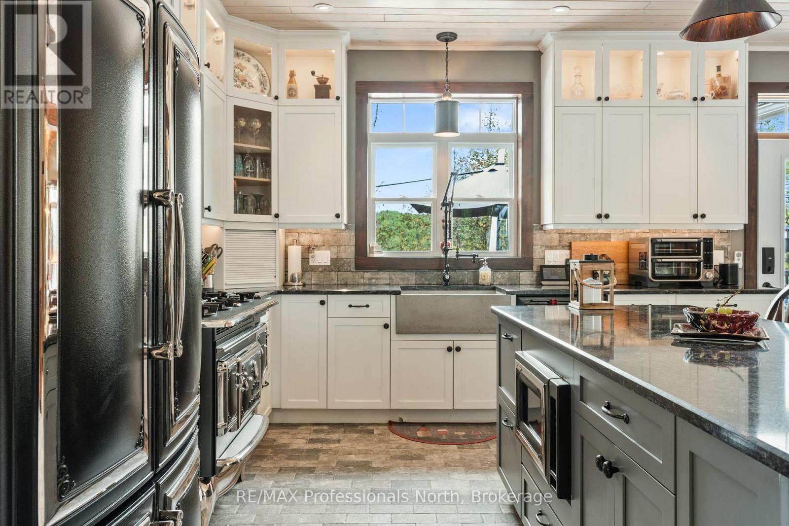 1167 Eagle Lake Road, Dysart Et Al, Ontario  K0M 1S0 - Photo 10 - X12875910