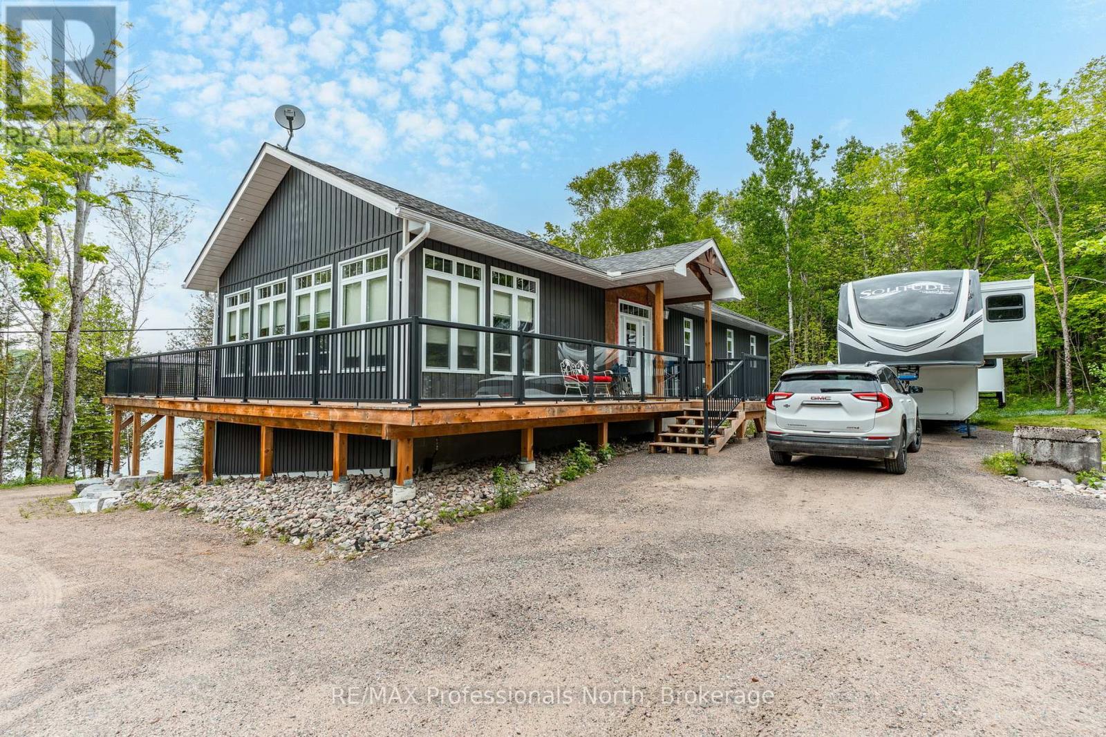 1167 Eagle Lake Road, Dysart Et Al, Ontario  K0M 1S0 - Photo 3 - X12875910