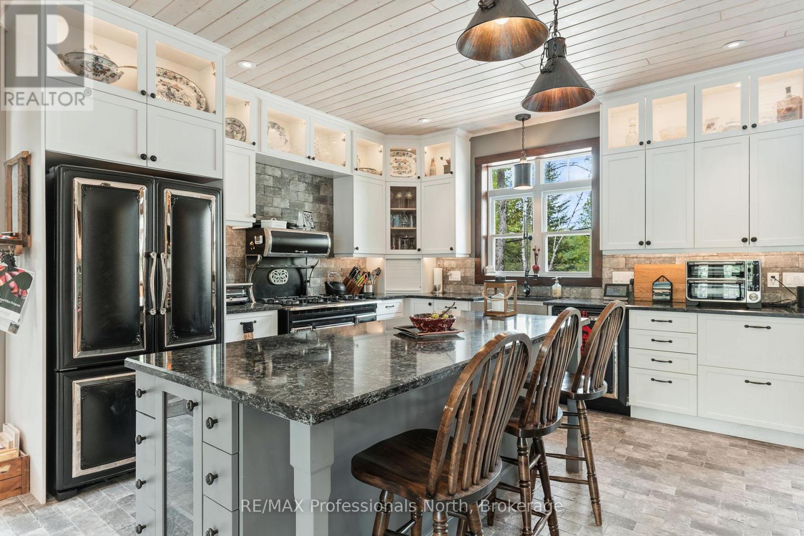 1167 Eagle Lake Road, Dysart Et Al, Ontario  K0M 1S0 - Photo 5 - X12875910