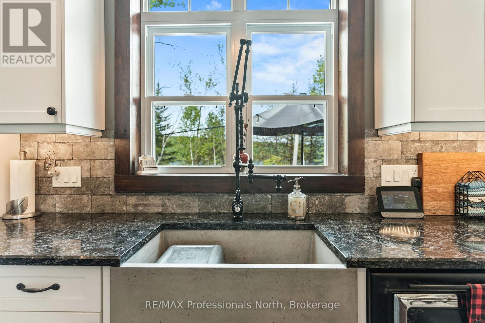 1167 Eagle Lake Road, Dysart Et Al, Ontario  K0M 1S0 - Photo 8 - X12875910