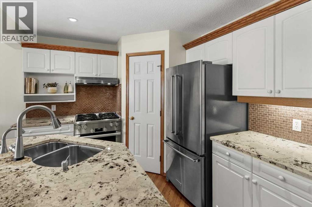 31 River Rock Manor Se, Calgary, Alberta  T2C 4J3 - Photo 10 - A2291507