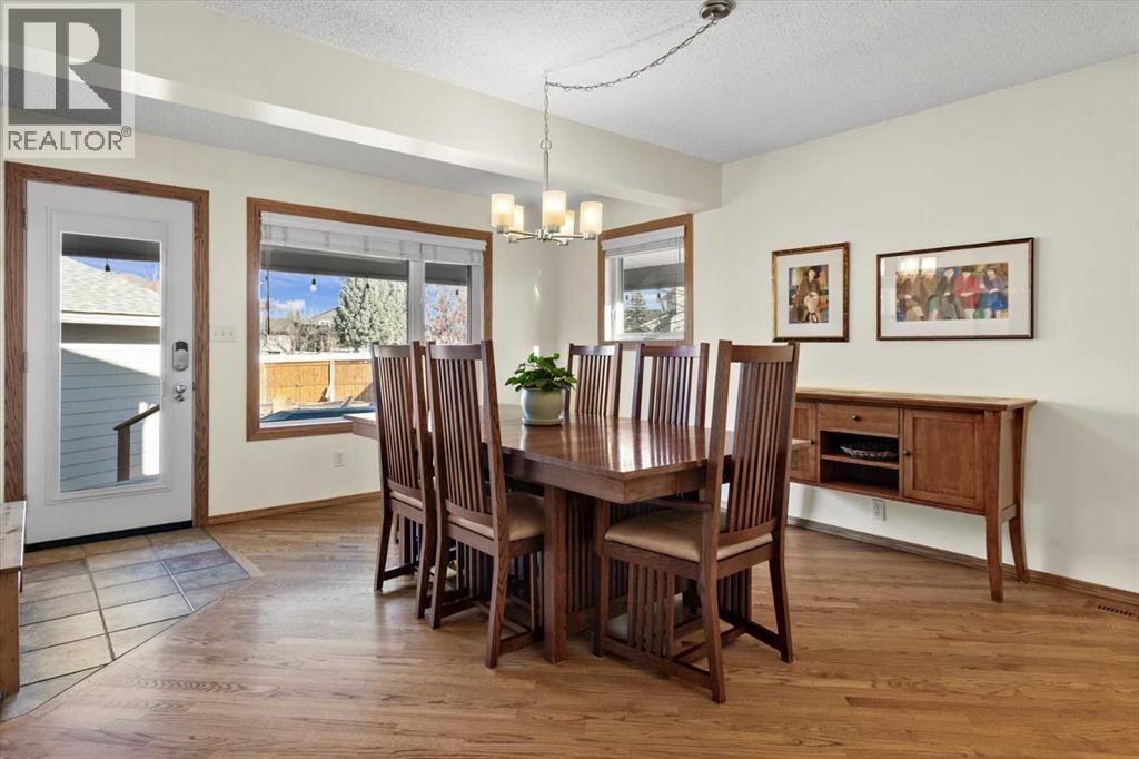 31 River Rock Manor Se, Calgary, Alberta  T2C 4J3 - Photo 9 - A2291507