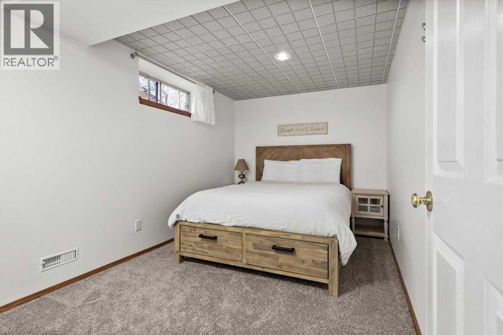 31 River Rock Manor Se, Calgary, Alberta  T2C 4J3 - Photo 33 - A2291507