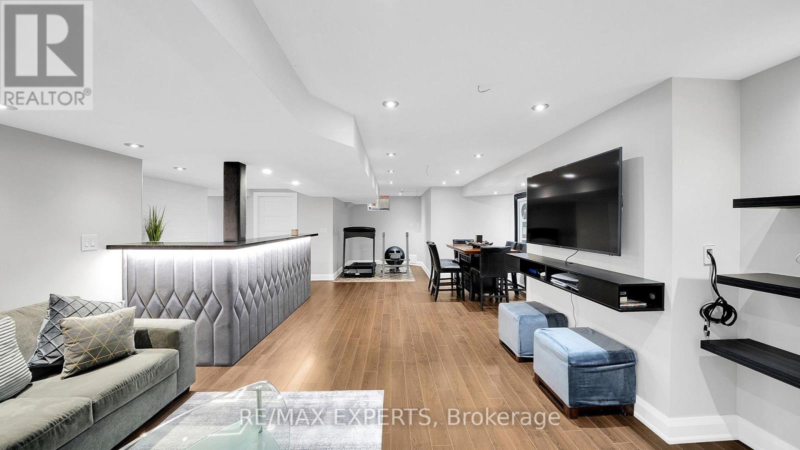 11 Crew Crescent, Vaughan, Ontario  L6A 3E9 - Photo 35 - N12875770