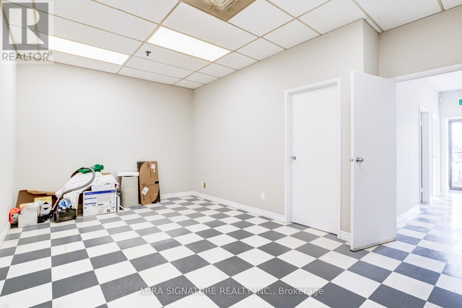 6 - 176 Rivermede Road, Vaughan, Ontario  L4K 3M7 - Photo 7 - N12875780