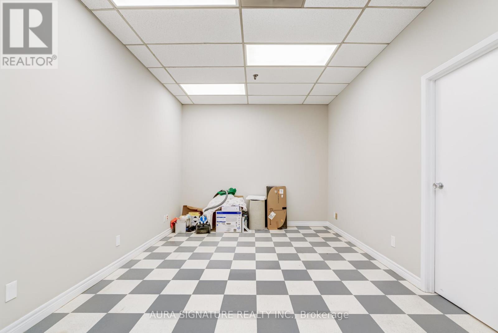 6 - 176 Rivermede Road, Vaughan, Ontario  L4K 3M7 - Photo 8 - N12875780