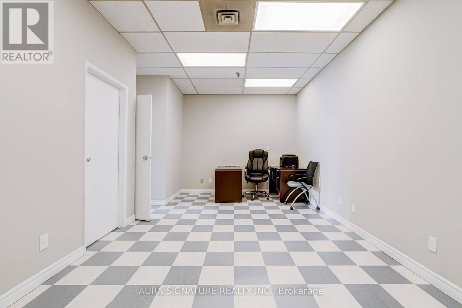 6 - 176 Rivermede Road, Vaughan, Ontario  L4K 3M7 - Photo 9 - N12875780