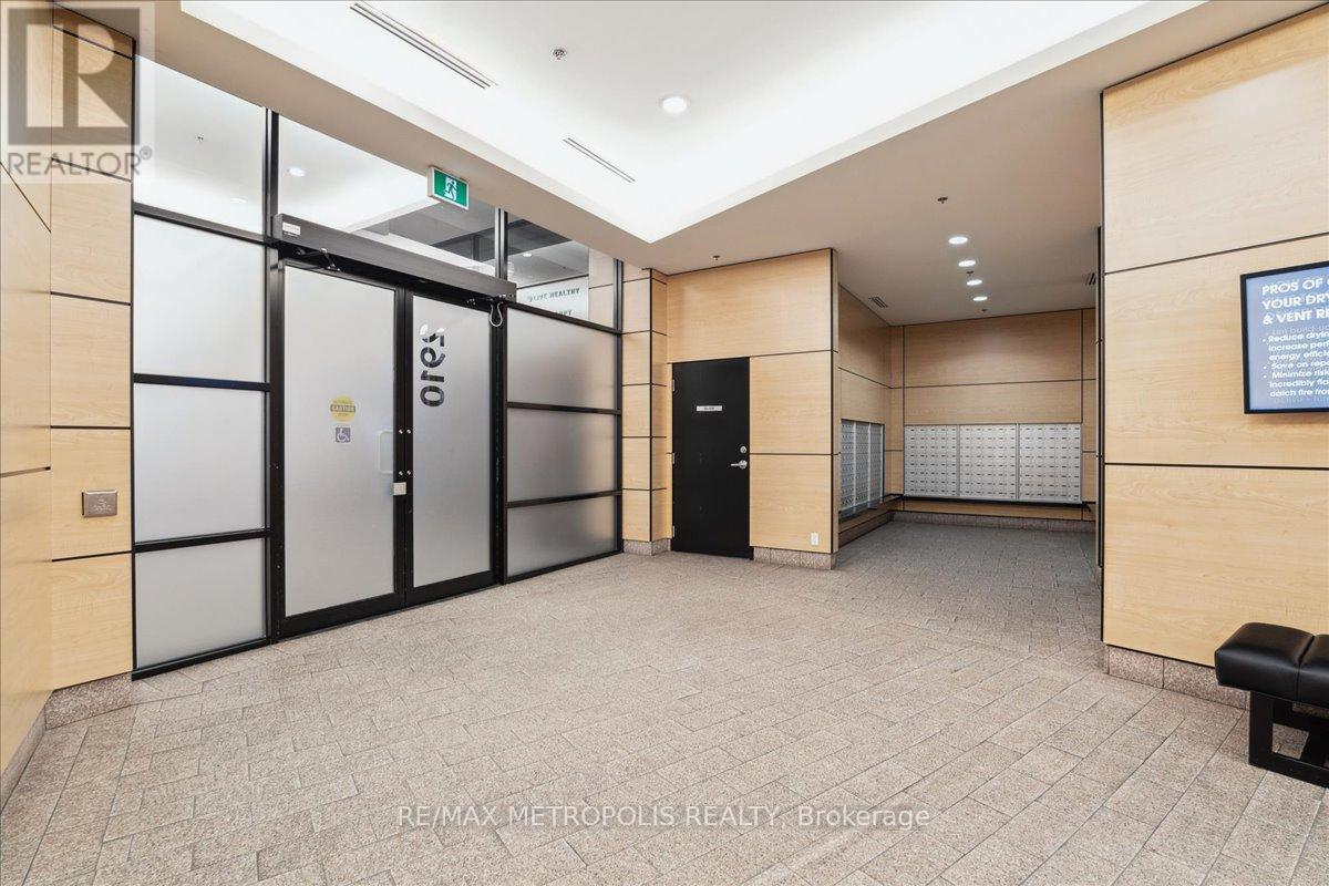 6 - 2910 Highway 7 W, Vaughan (Concord), Ontario  L4K 0H8 - Photo 6 - N12875840