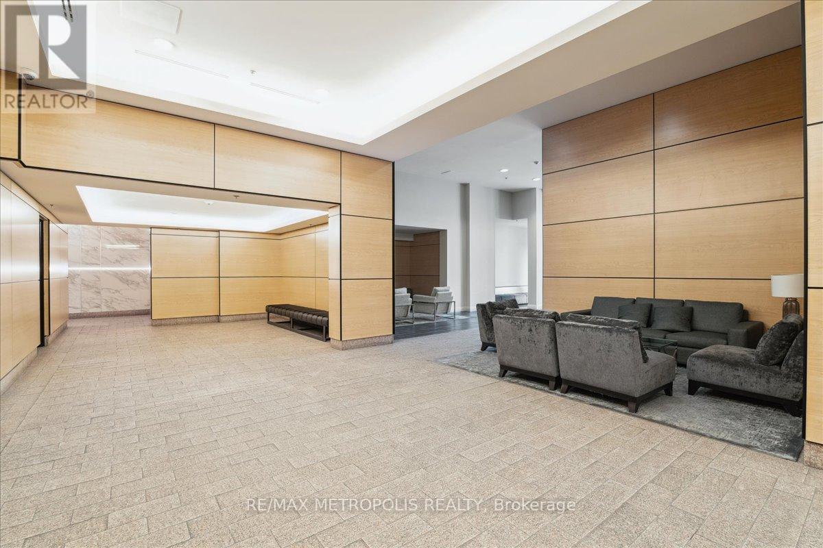 6 - 2910 Highway 7 W, Vaughan (Concord), Ontario  L4K 0H8 - Photo 8 - N12875840