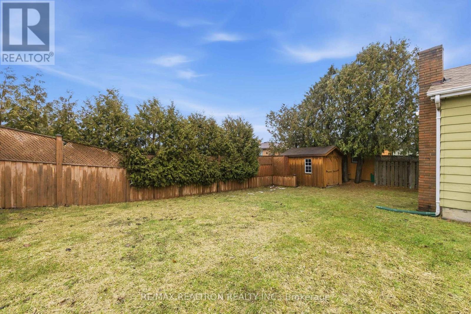 25 Bingham Street, Bradford West Gwillimbury, Ontario  L3Z 1X1 - Photo 21 - N12875852