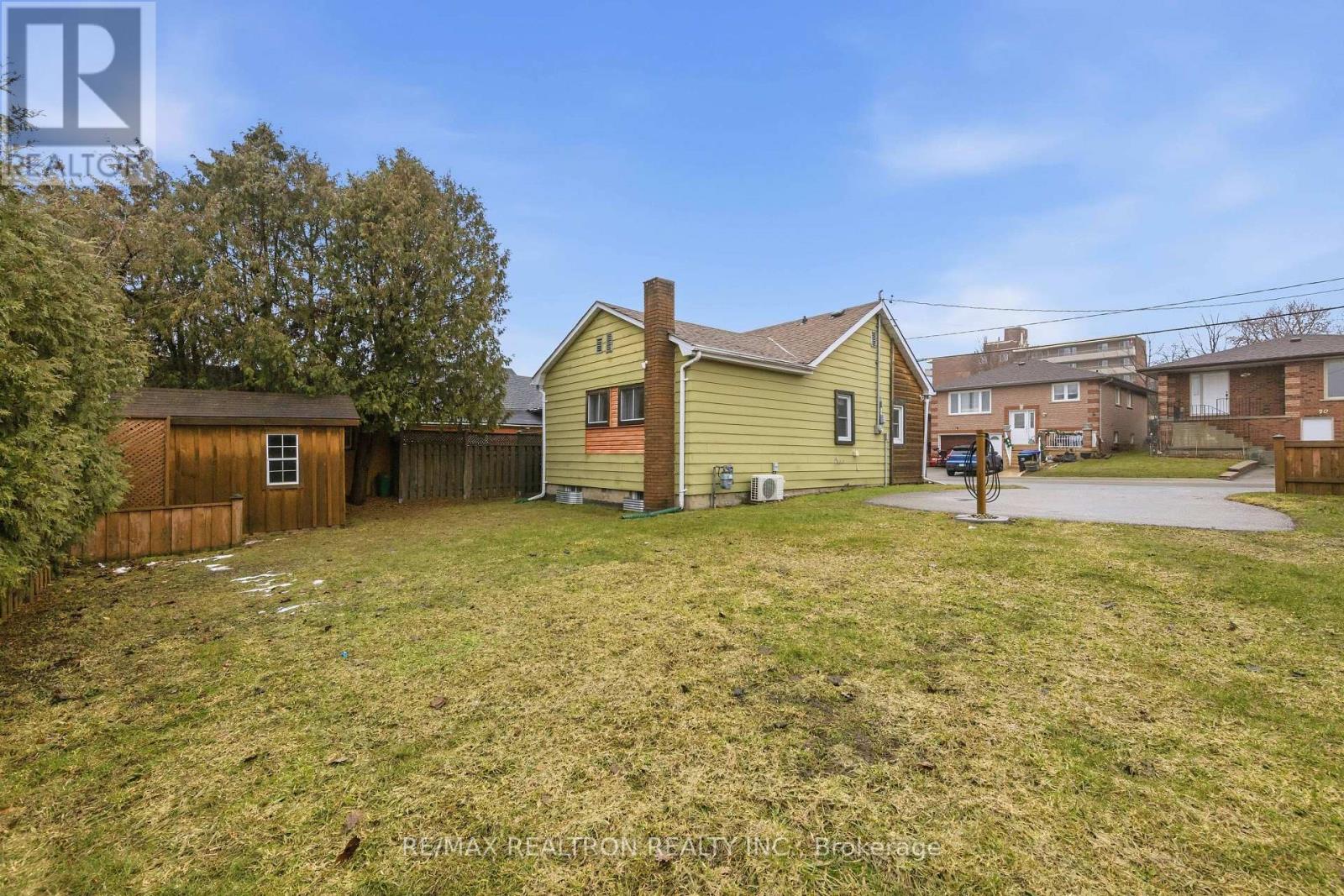 25 Bingham Street, Bradford West Gwillimbury, Ontario  L3Z 1X1 - Photo 22 - N12875852