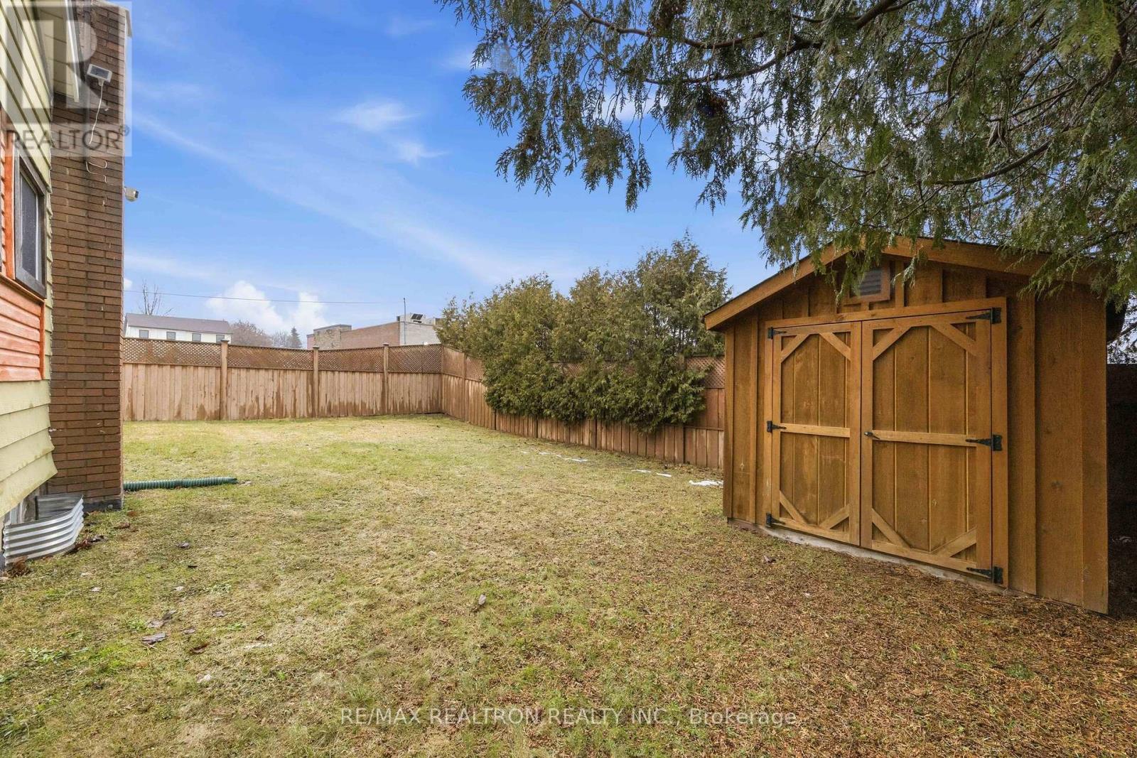 25 Bingham Street, Bradford West Gwillimbury, Ontario  L3Z 1X1 - Photo 23 - N12875852