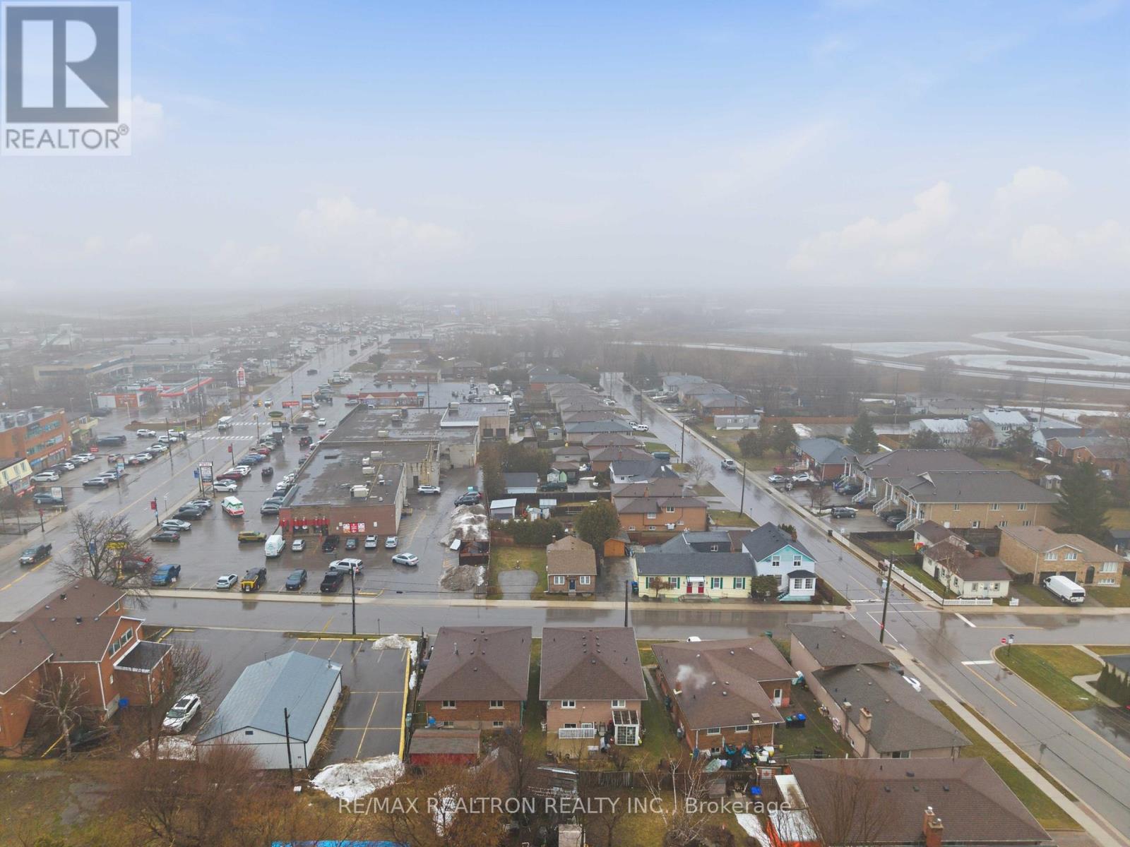 25 Bingham Street, Bradford West Gwillimbury, Ontario  L3Z 1X1 - Photo 24 - N12875852