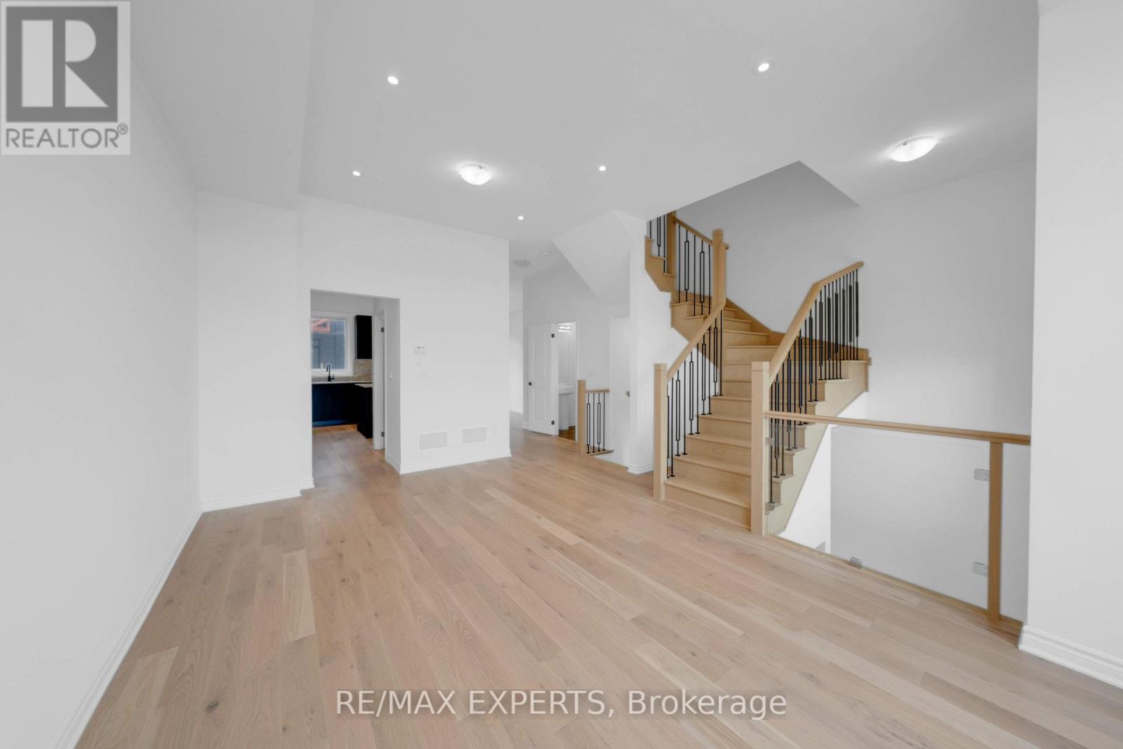 80 Wascana Road, Vaughan, Ontario  L4H 5G9 - Photo 8 - N12875862