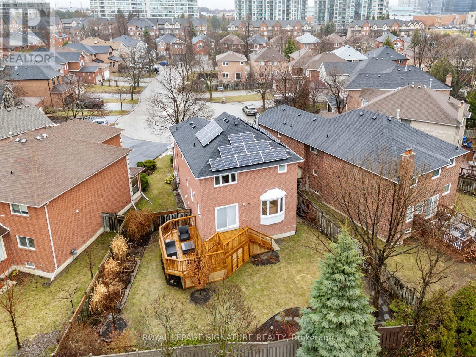 72 Cantertrot Court, Vaughan (Brownridge), Ontario  L4J 7X7 - Photo 46 - N12875880