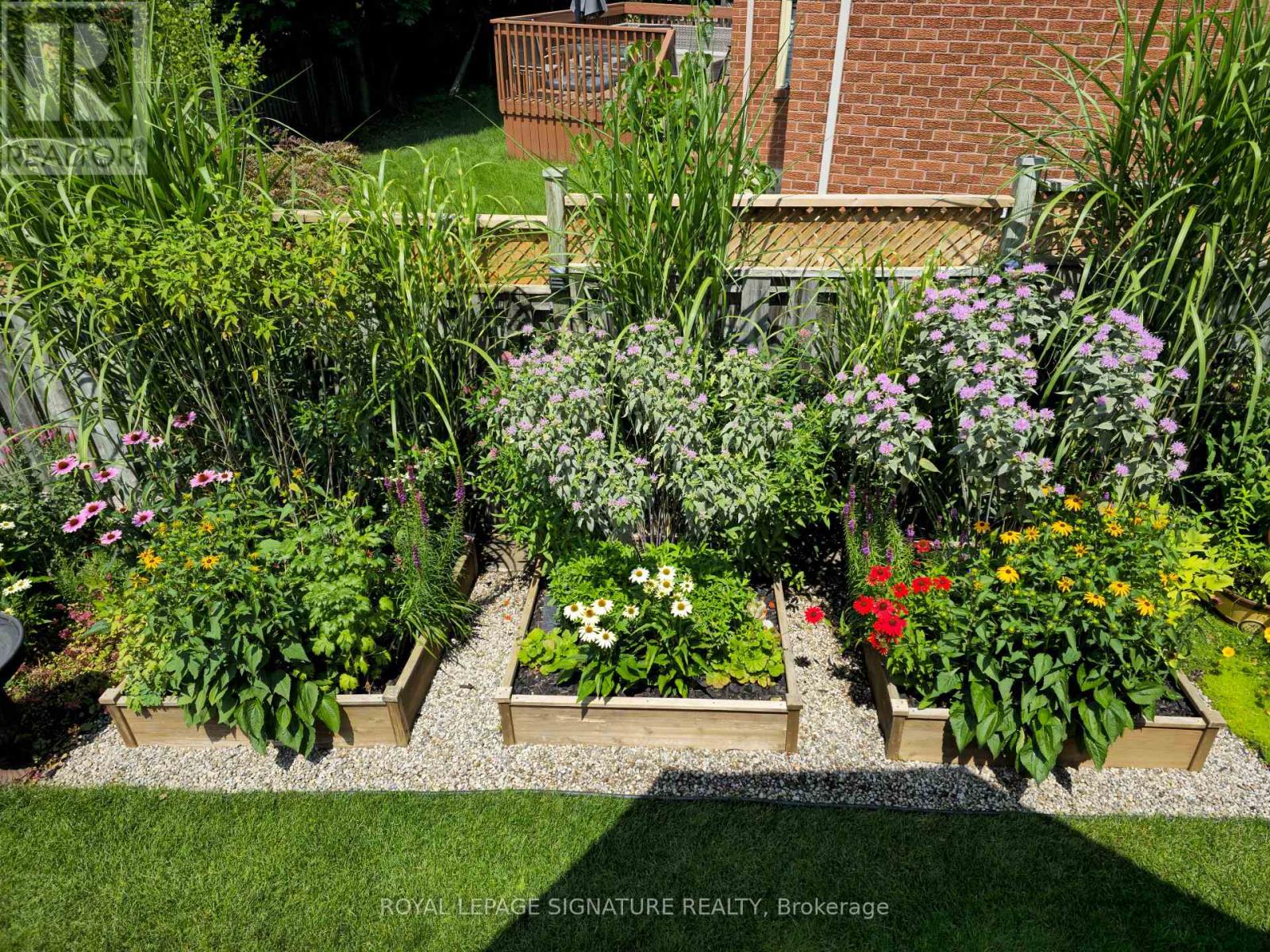 72 Cantertrot Court, Vaughan (Brownridge), Ontario  L4J 7X7 - Photo 49 - N12875880