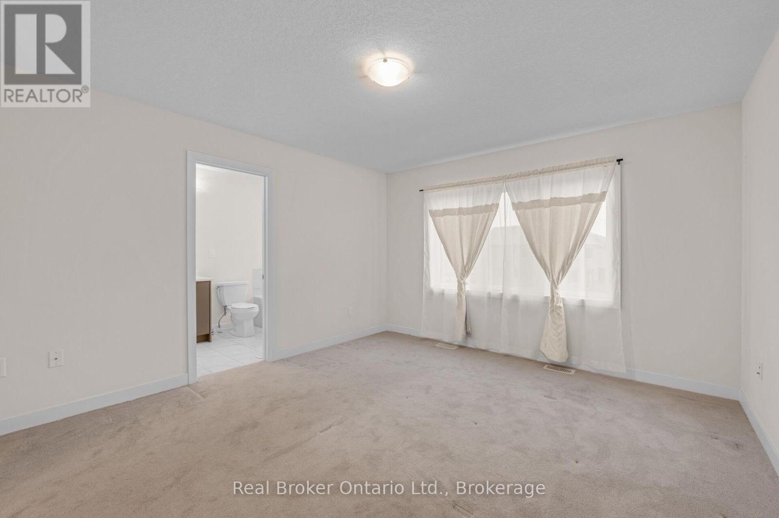 22 Lilac Circle, Haldimand, Ontario  N3W 0H5 - Photo 15 - X12875488