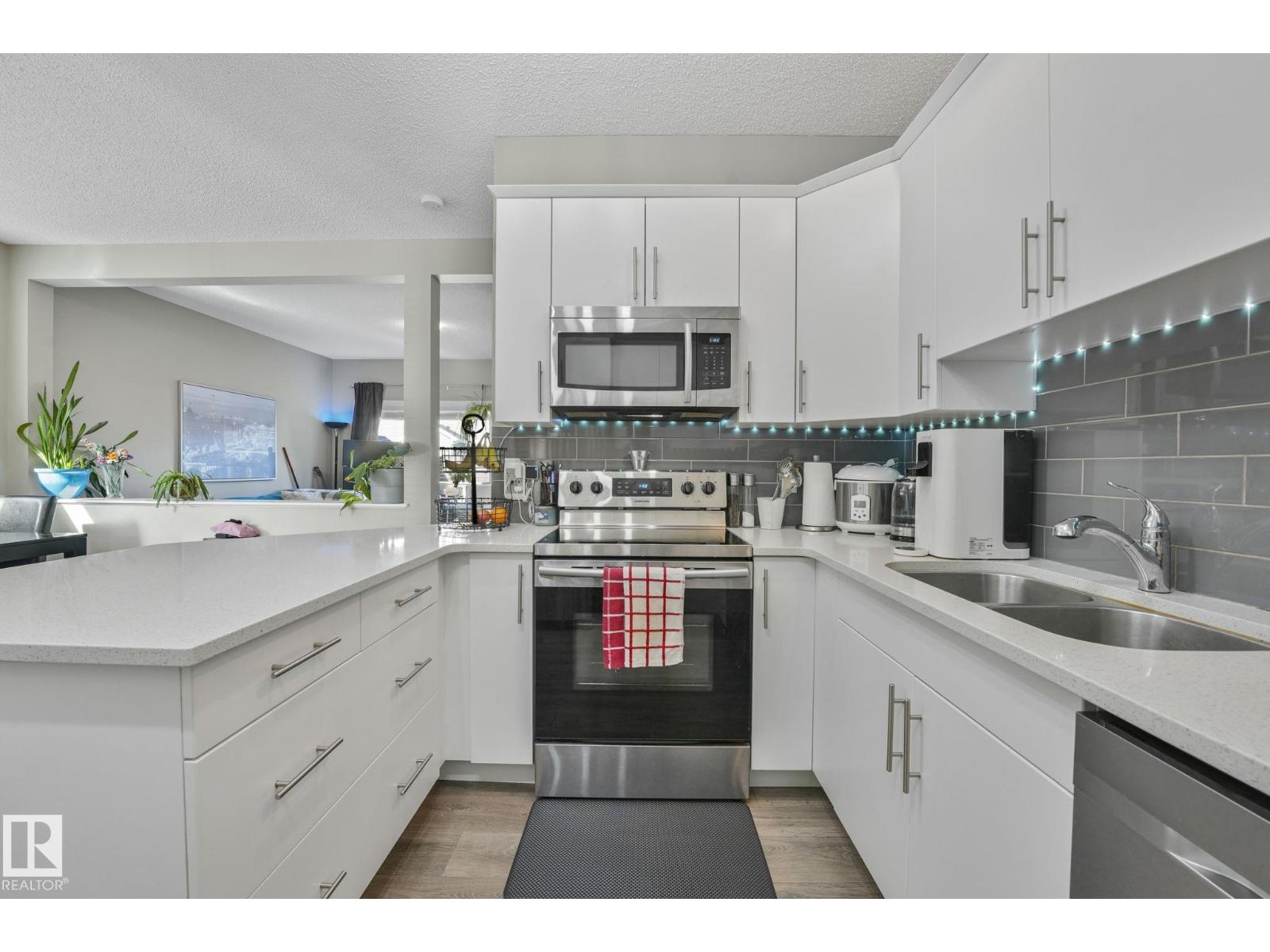 97 James Cres, St. Albert, Alberta  T8N 7S5 - Photo 8 - E4477041