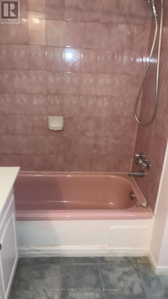 224 Livingston Road, Toronto (Guildwood), Ontario  M1E 1L7 - Photo 17 - E12862762