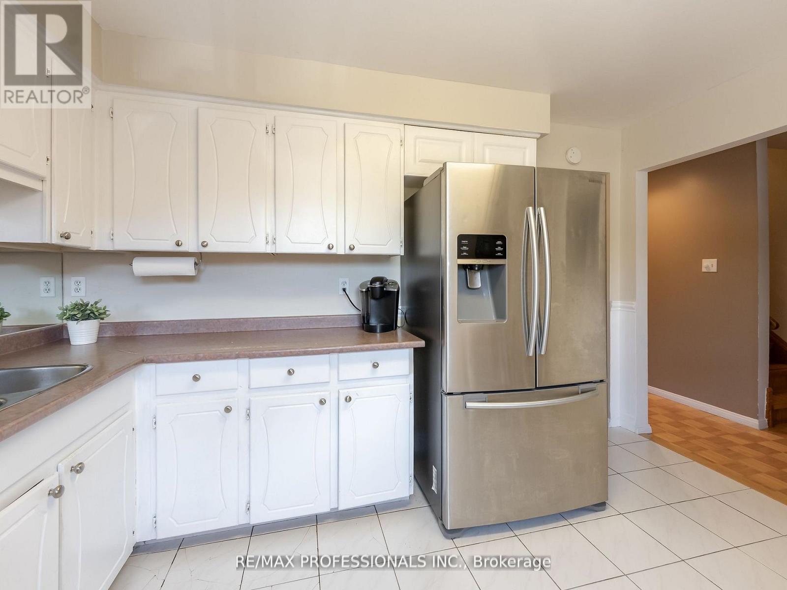 65 - 405 Hyacinthe Boulevard, Mississauga, Ontario  L5A 3N1 - Photo 14 - W12875772