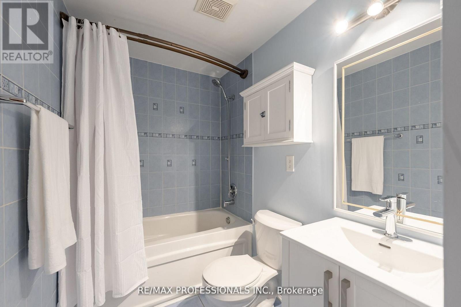 65 - 405 Hyacinthe Boulevard, Mississauga, Ontario  L5A 3N1 - Photo 24 - W12875772